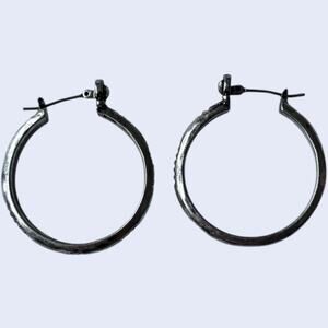 Unbranded Silver Tone Hoop Earrings Y2K Etched Design Minimalist Hinge